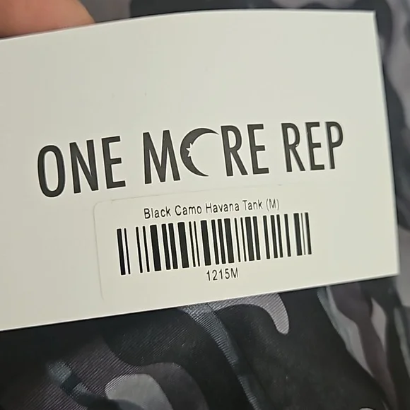 NWT Zyia Black Camo Havana tank - Picture 3 of 3